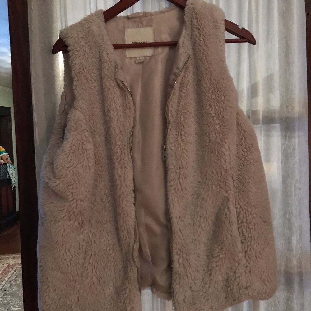 Faux fur vest